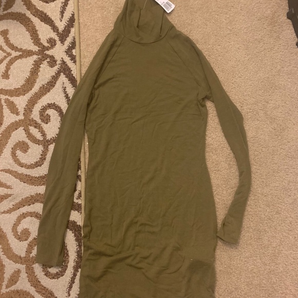 Turtleneck Mini Dress Medium, Olive, NEW - Picture 3 of 3